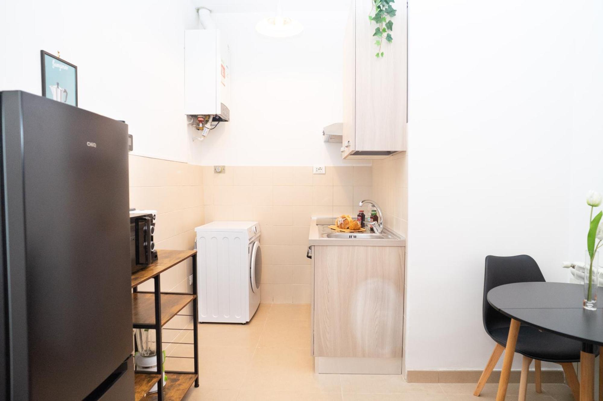 Appartamento Modern Two-room For 2, 20 Minutes From Termini